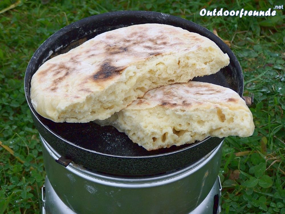 Bild Bannock Rezept - Das Outdoor Brot schnell selbst gemacht - Anleitung für Bannok mit Fotos